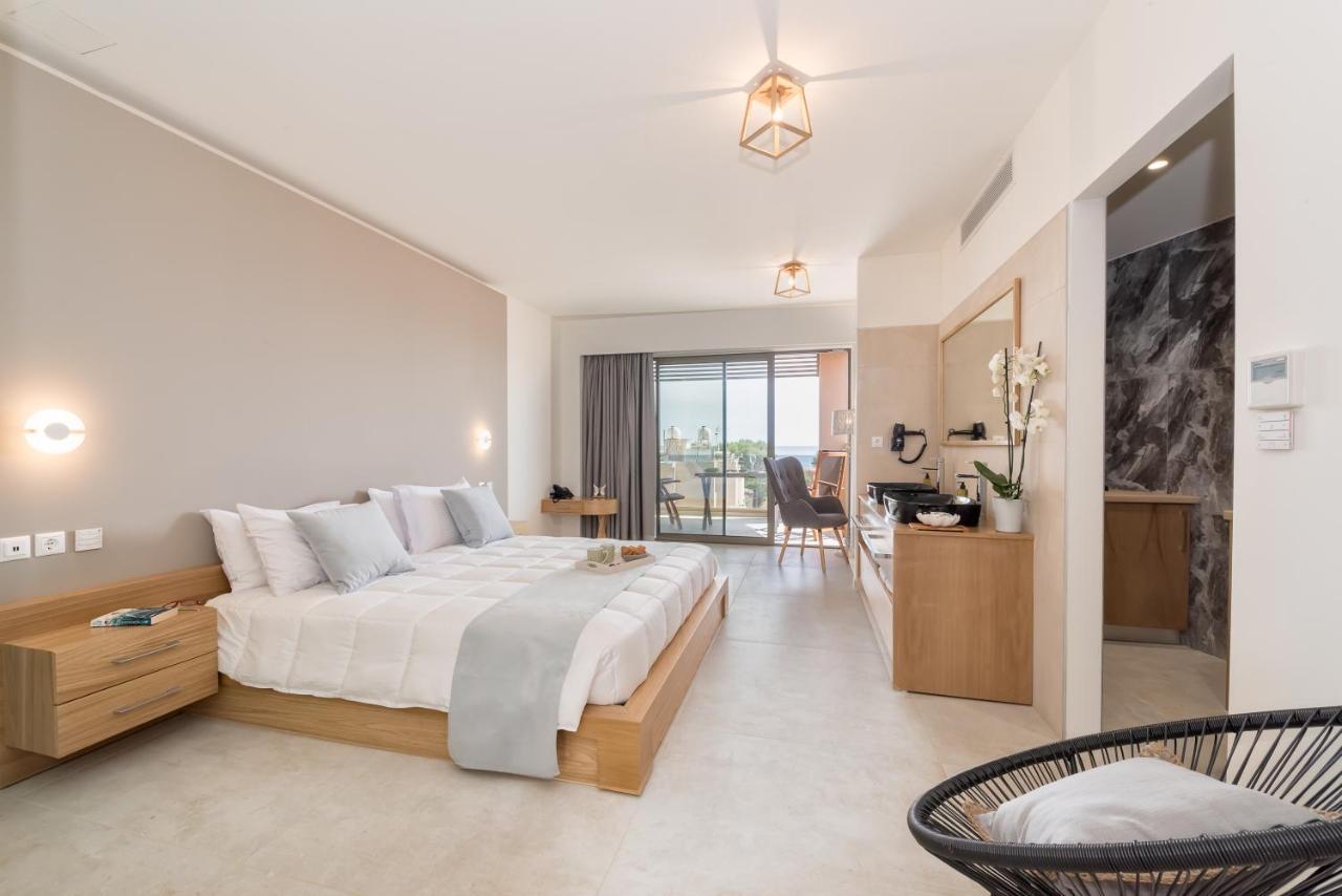 Lilium Luxury Suites Agia Marina Esterno foto