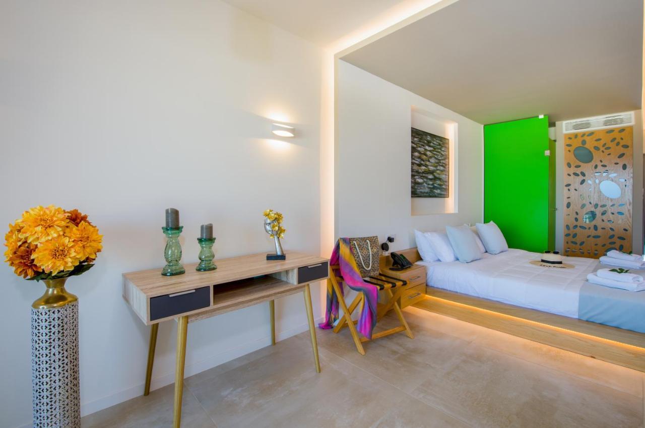 Lilium Luxury Suites Agia Marina Esterno foto
